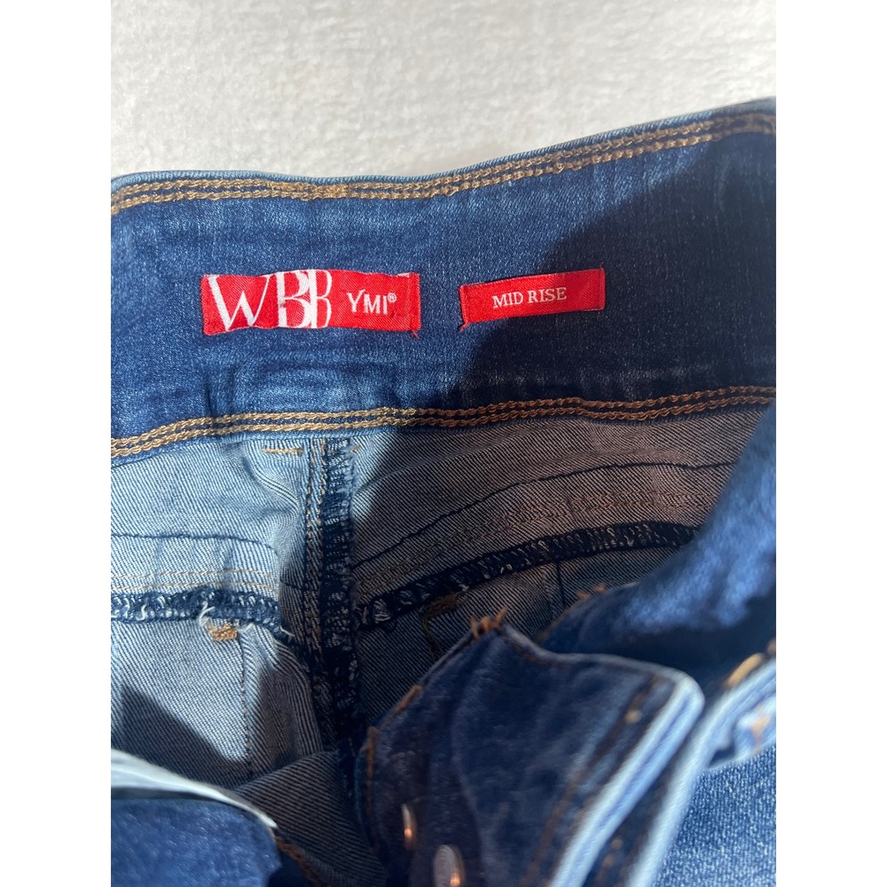 YMI WannaBettaButt Mid Rise Skinny Jeans Distressed Blue Denim Size 3/26 - Picture 4 of 7